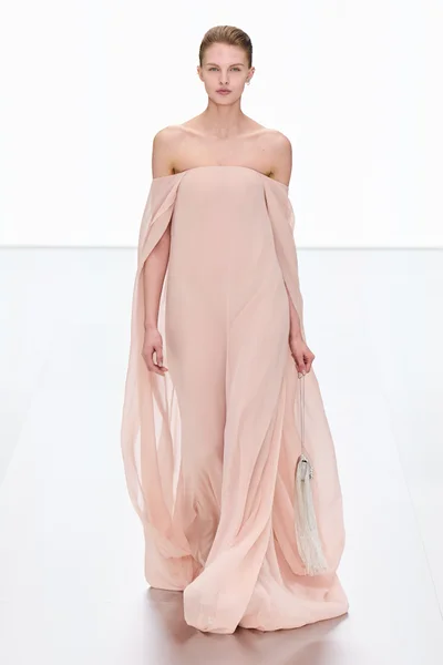 Look 25
